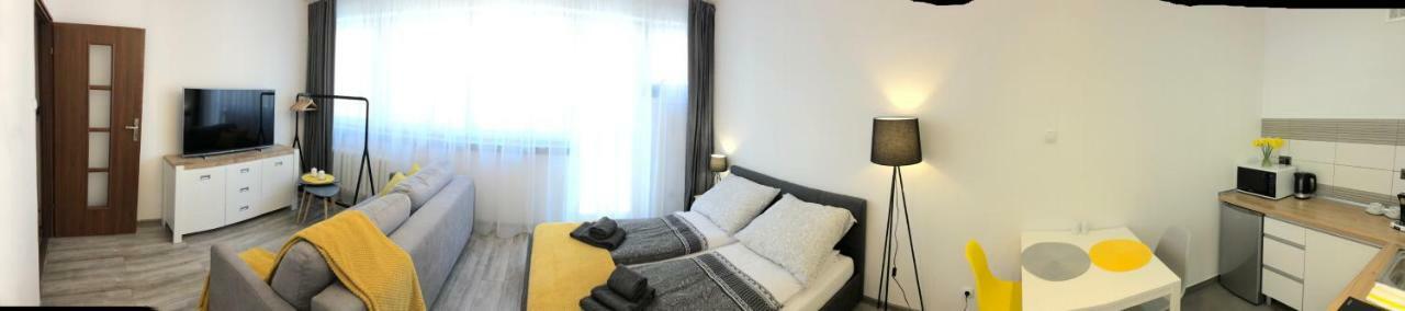 Apartament Szczesliwa 13 - Plac Ratuszowy Jelenia Góra Exterior foto